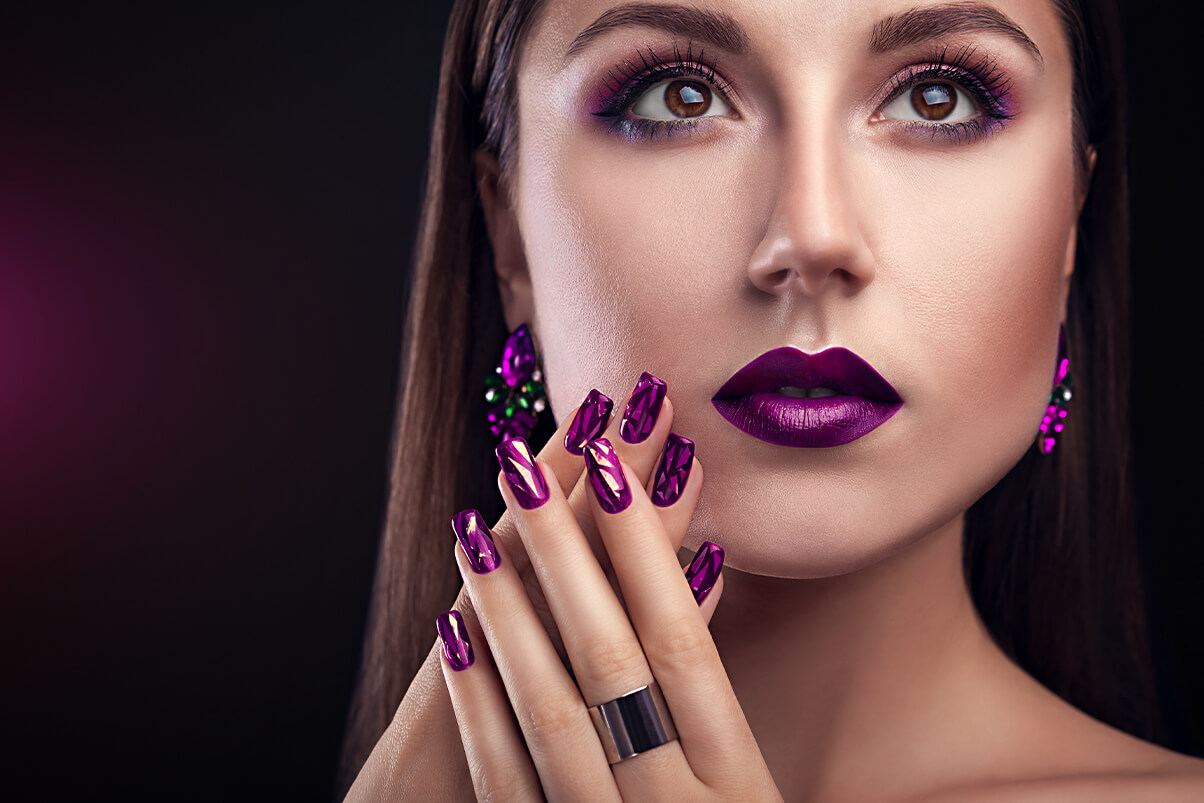 nails